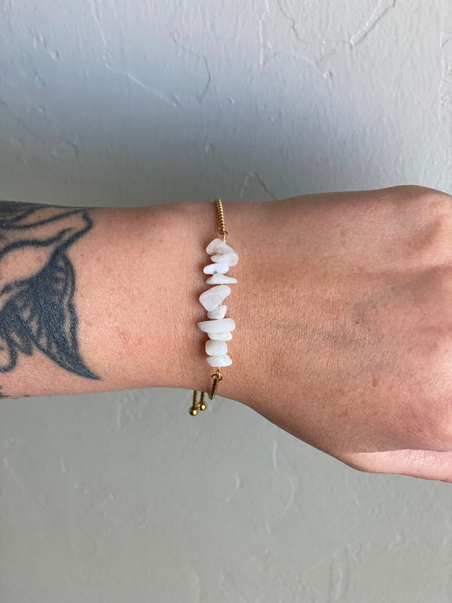 Natural moonstone bracelet gold