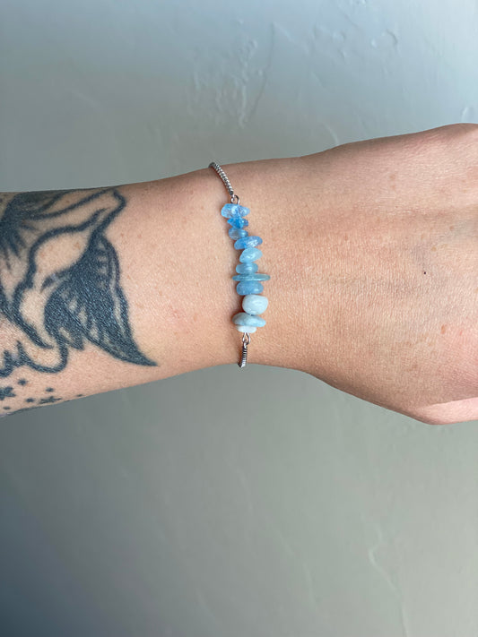 Natural aquamarine ombre bracelet silver